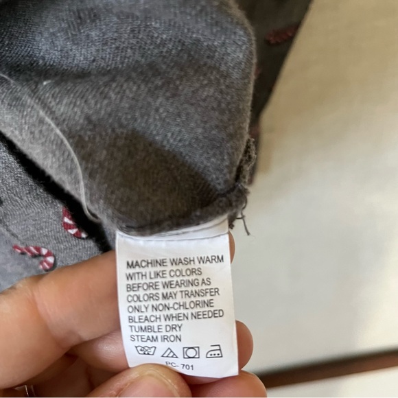 Arrow Blue Jeans Co Flannel Candy Cane Christmas Shirt - Small - Picture 10 of 10